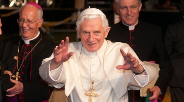 De las redes sociales a la vida extraterrestre: los coqueteos científicos y tecnológicos de Benedicto XVI