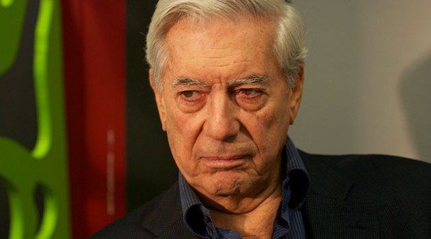 La novela debe contar una historia, para no caer en el fracaso y la decadencia: Mario Vargas Llosa