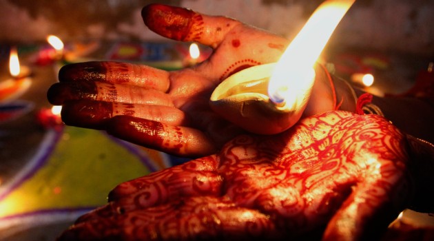 Diwali y Loy Krathong: iluminando la vida