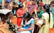 “Niñas sumangali” de India, las manos que cosen la moda barata americana