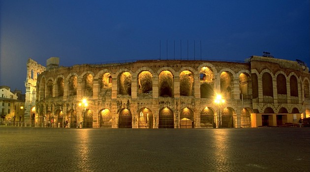 La Arena de Verona, 2000 años de espectáculo y otras historias