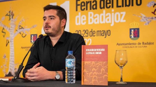 Revolución sin previo aviso: Miguel Murillo Fernández. Editora Regional de Extramadura