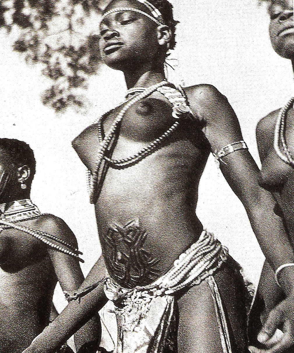 племя с голыми мужиками фото 84