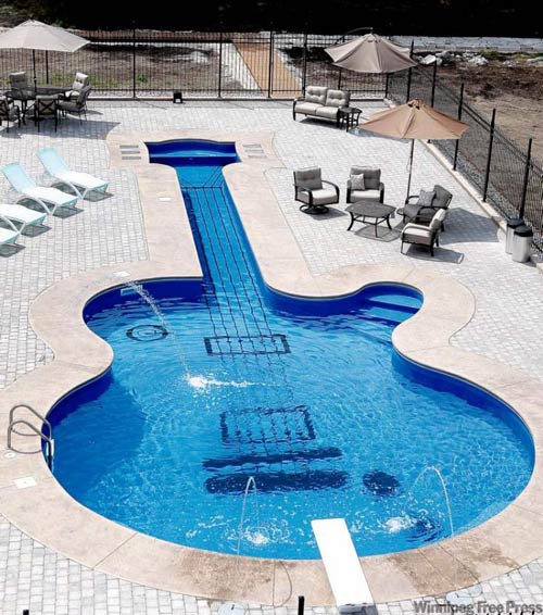 piscina-guitarra-1