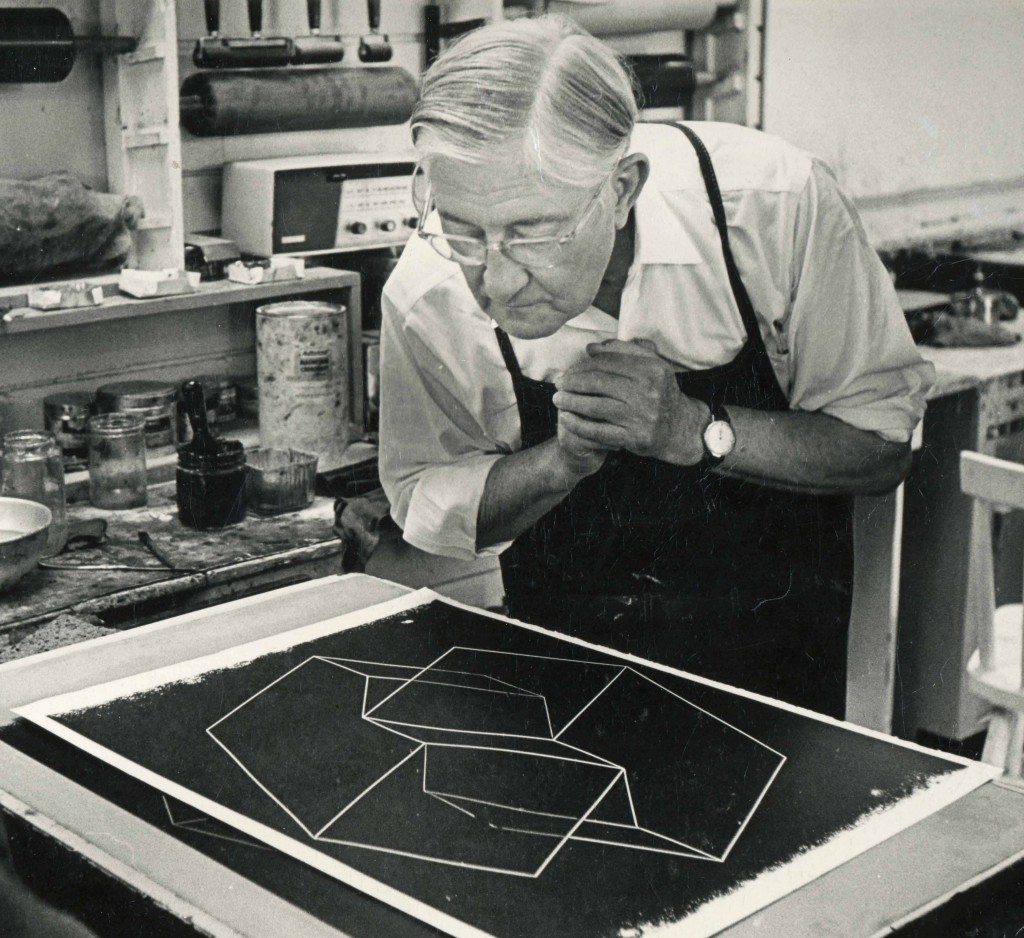 1.Josef Albers en el Taller de Litografía Tamarind
