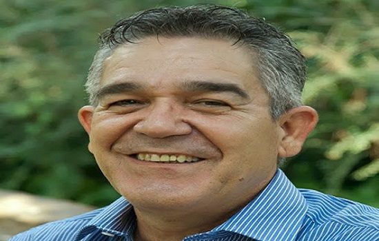El escritor cubano Osvaldo-Antonio Ramírez